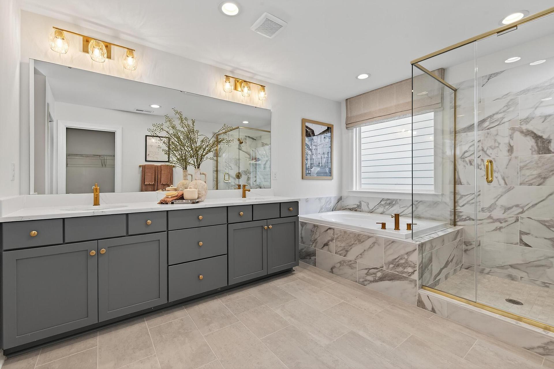 Alt Premier Bath - opt soaking tub