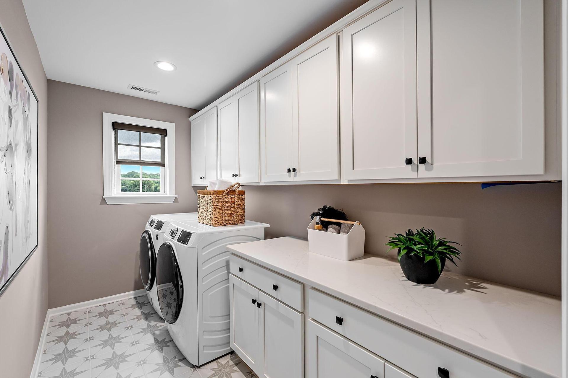 Laundry w optional cabinets