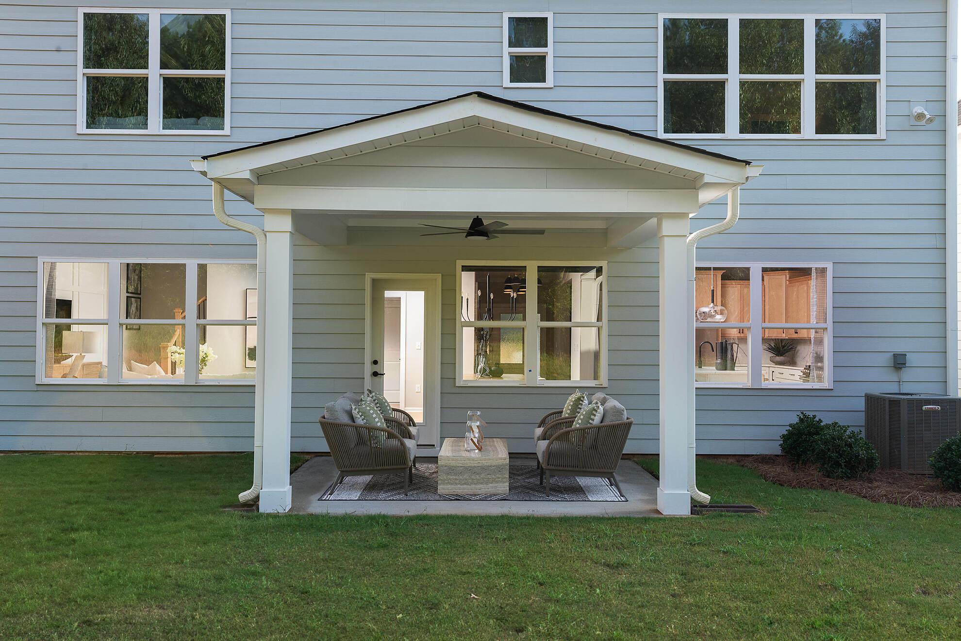 Rear Covered Porch option