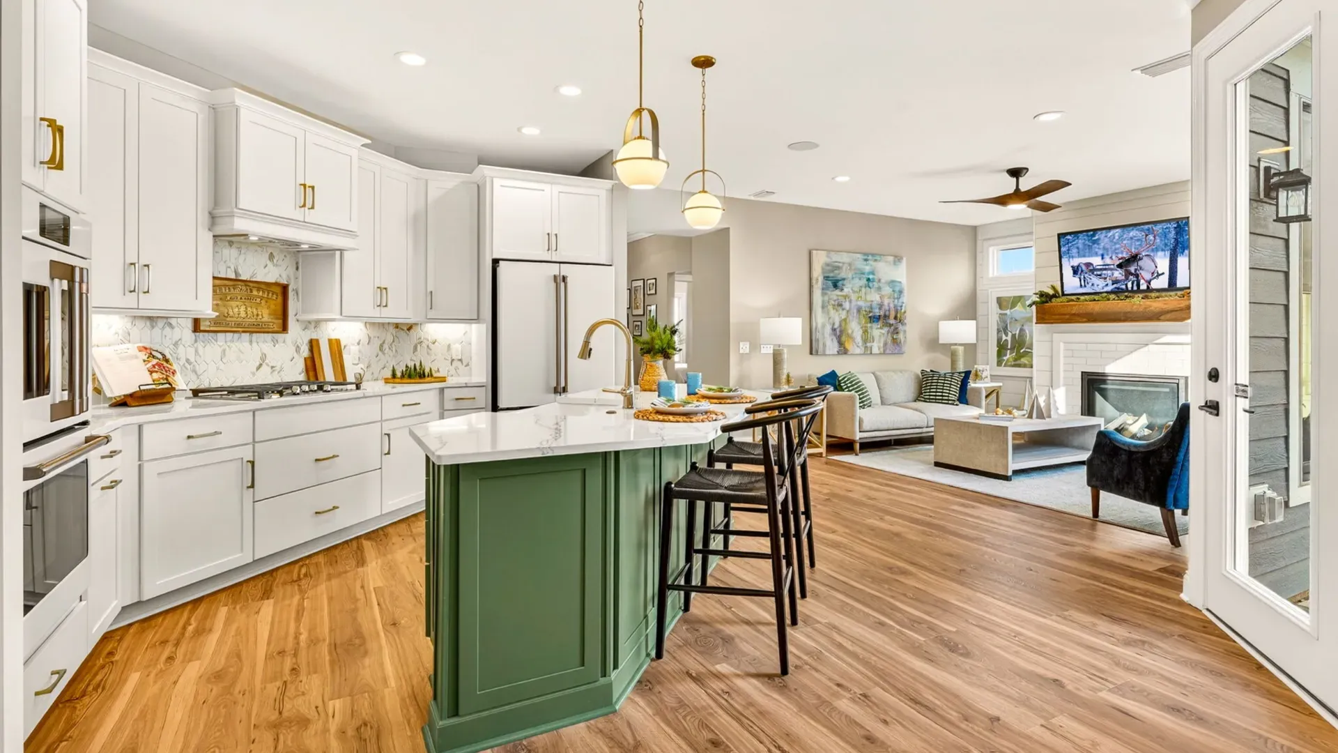 casa en The Courtyards of Hyland Meadows por Epcon Communities