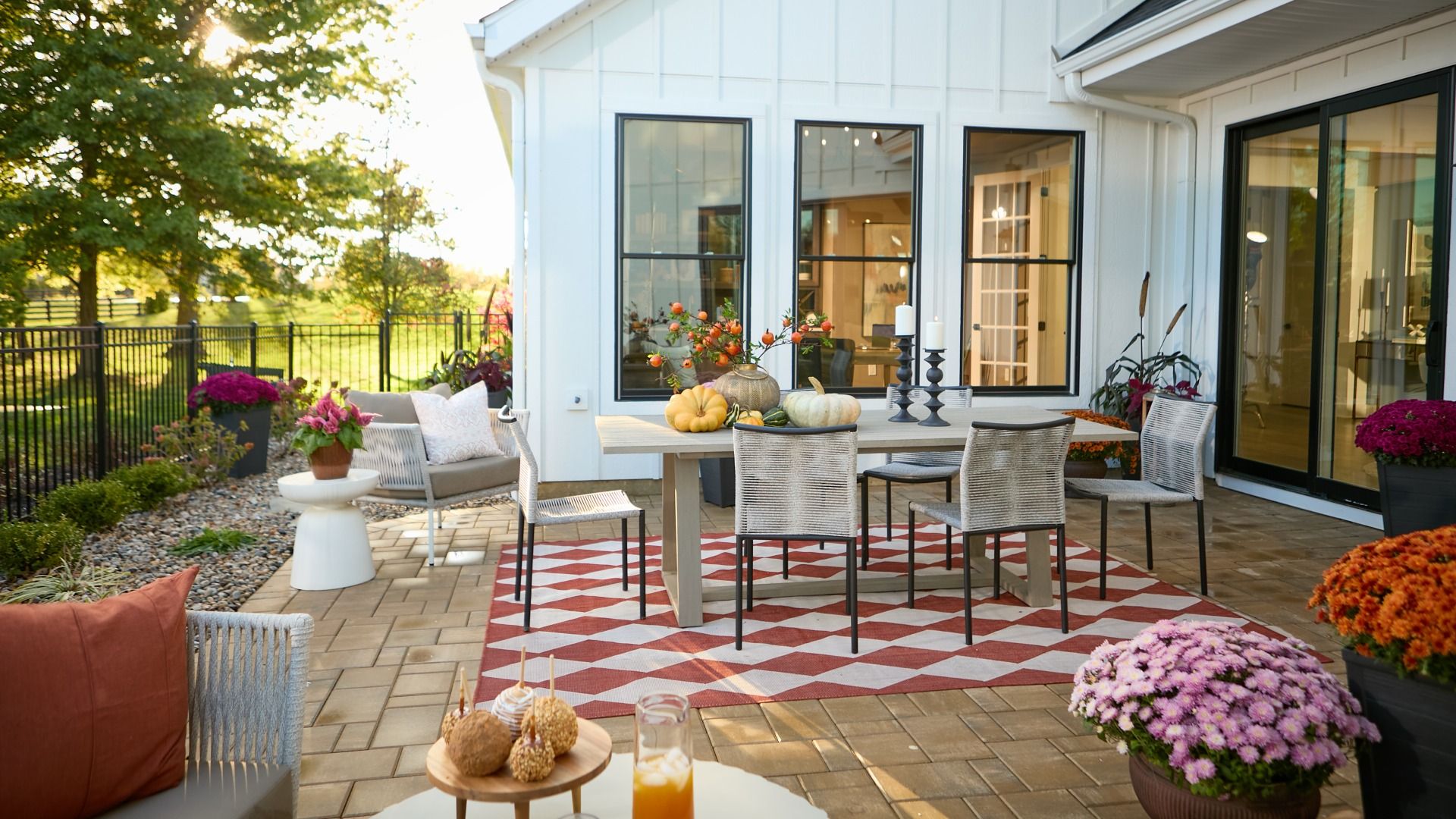 casa en The Courtyards on Big Walnut por Epcon Communities