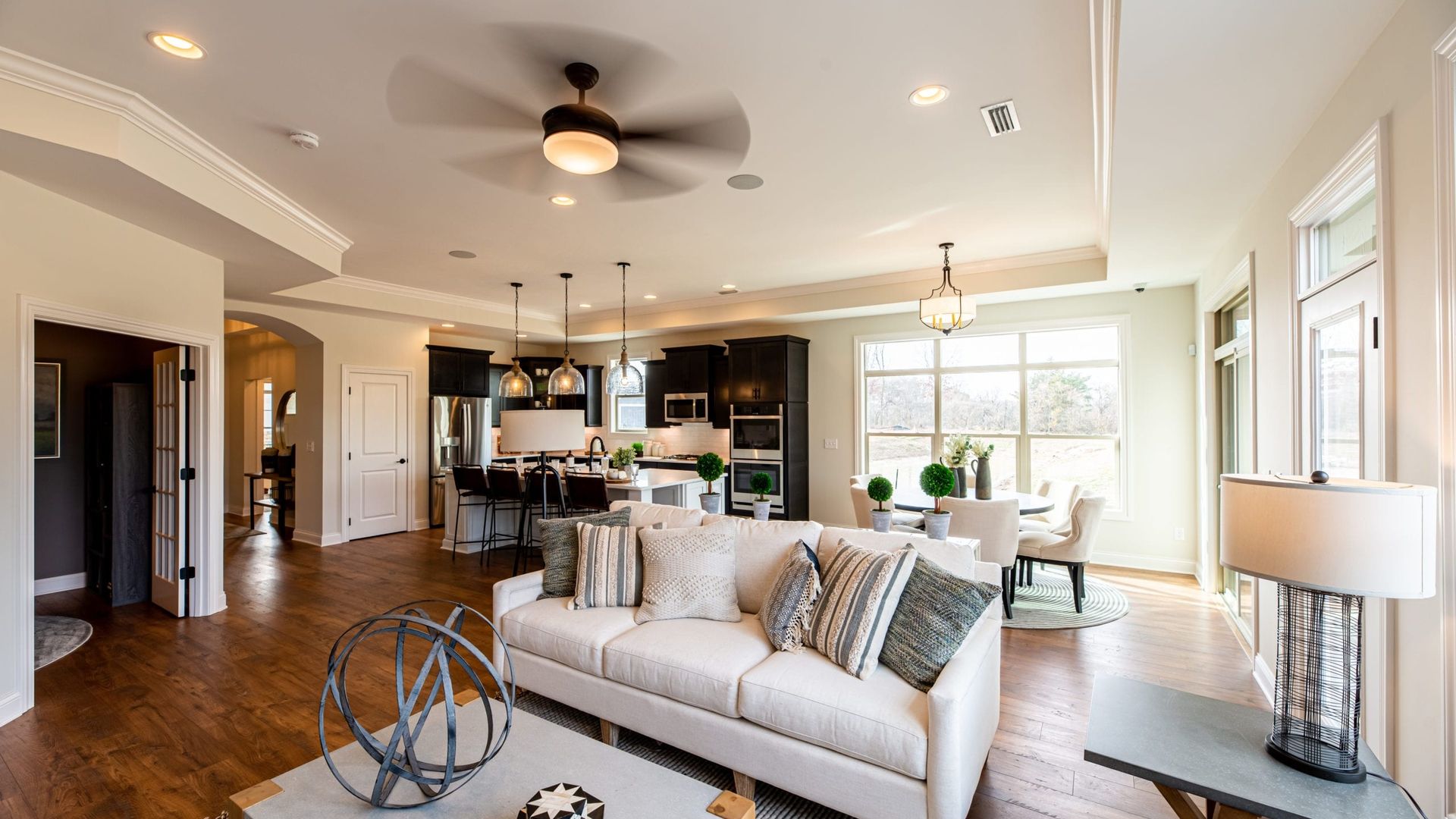 Epcon Torino II Interior living