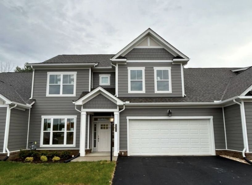 8672 Hope Farm Lane. Mechanicsville, VA 23111