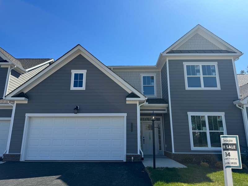 8668 Hope Farm Lane. Mechanicsville, VA 23111