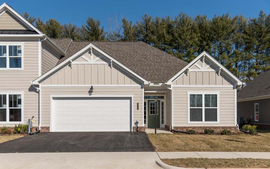8680 Hope Farm Lane. Mechanicsville, VA 23111
