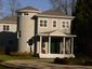 casa en East Bay Builder, Inc. por East Bay Builder, Inc.