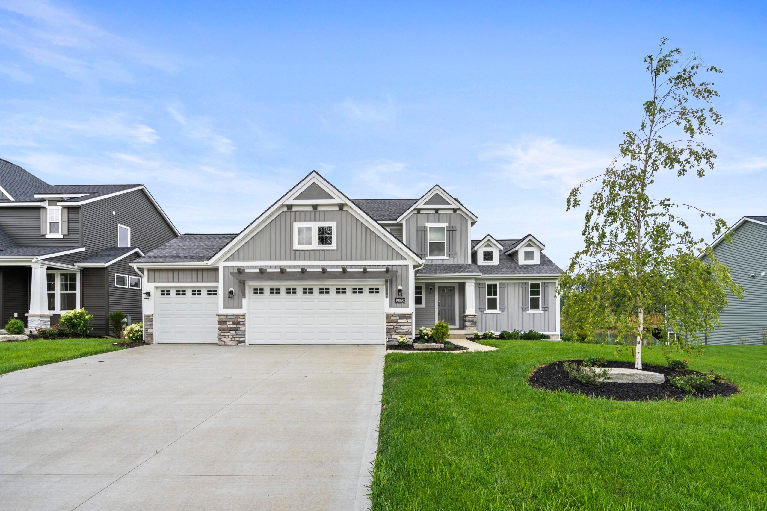 11350 Traverse Drive. Grand Ledge, MI 48837