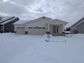 2811 Carnoustie Drive (The Birch)