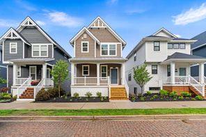 900 S Lake Street (The Manistee)