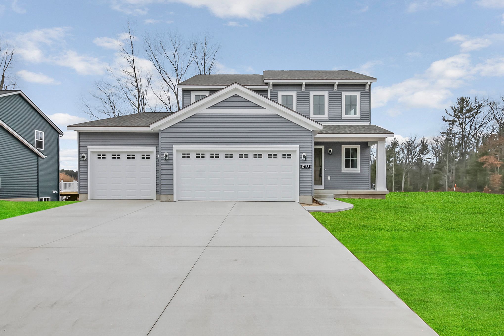 Hickory Drive. Grand Ledge, MI 48837