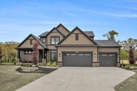 Harvest Meadows por Eastbrook Homes Inc. en Grand Rapids Michigan