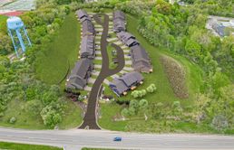 Creekview Bluffs Imagen de la Comunidad