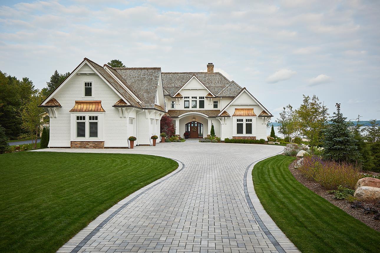 casa en Eastmark Construction por Eastmark Construction