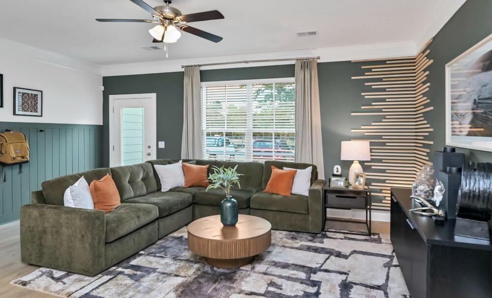 casa en Lauren Park Townhomes por Eastwood Homes