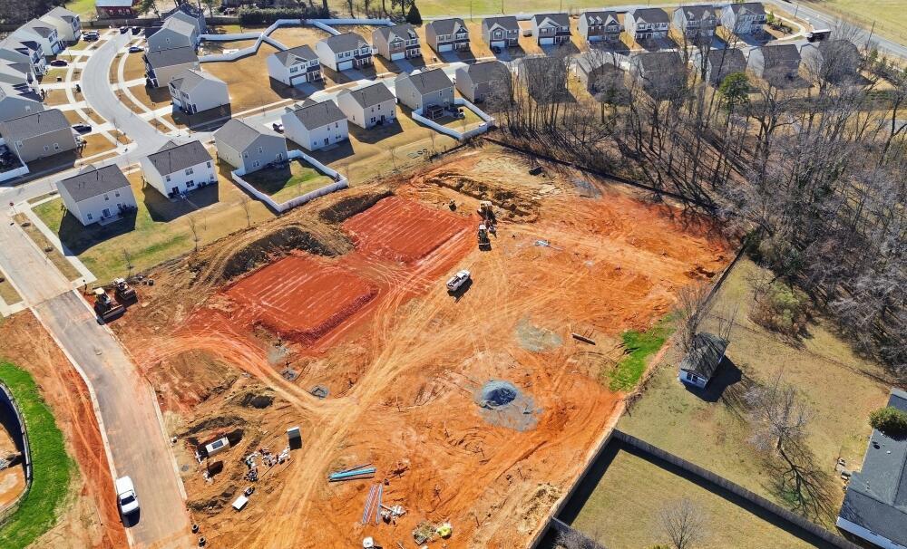 casa en Byrds Landing Townhomes por Eastwood Homes