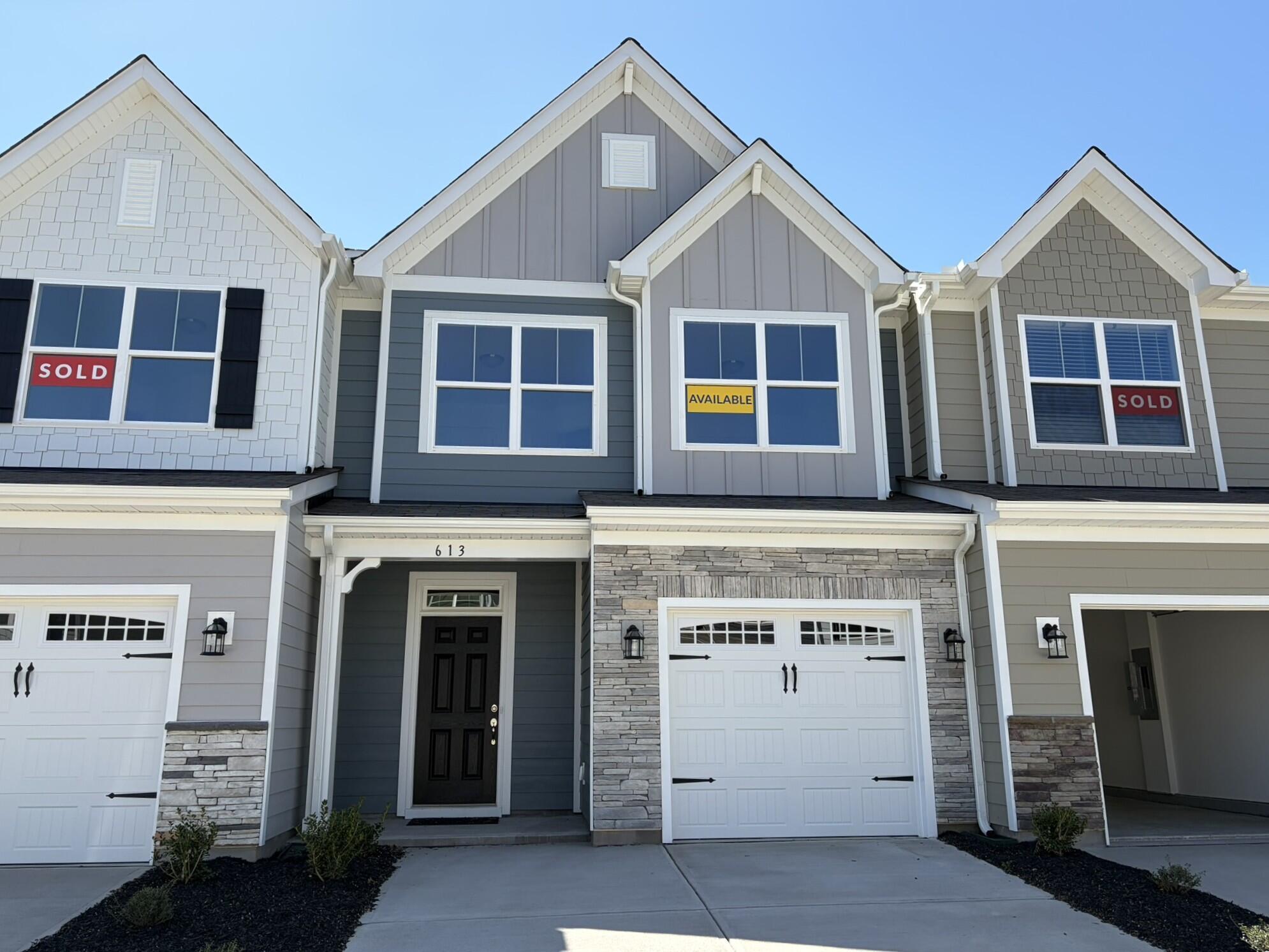 613 Autumn Lake Road