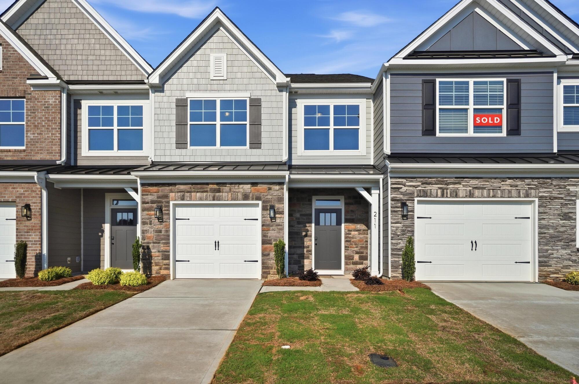 211 Viburnum Road