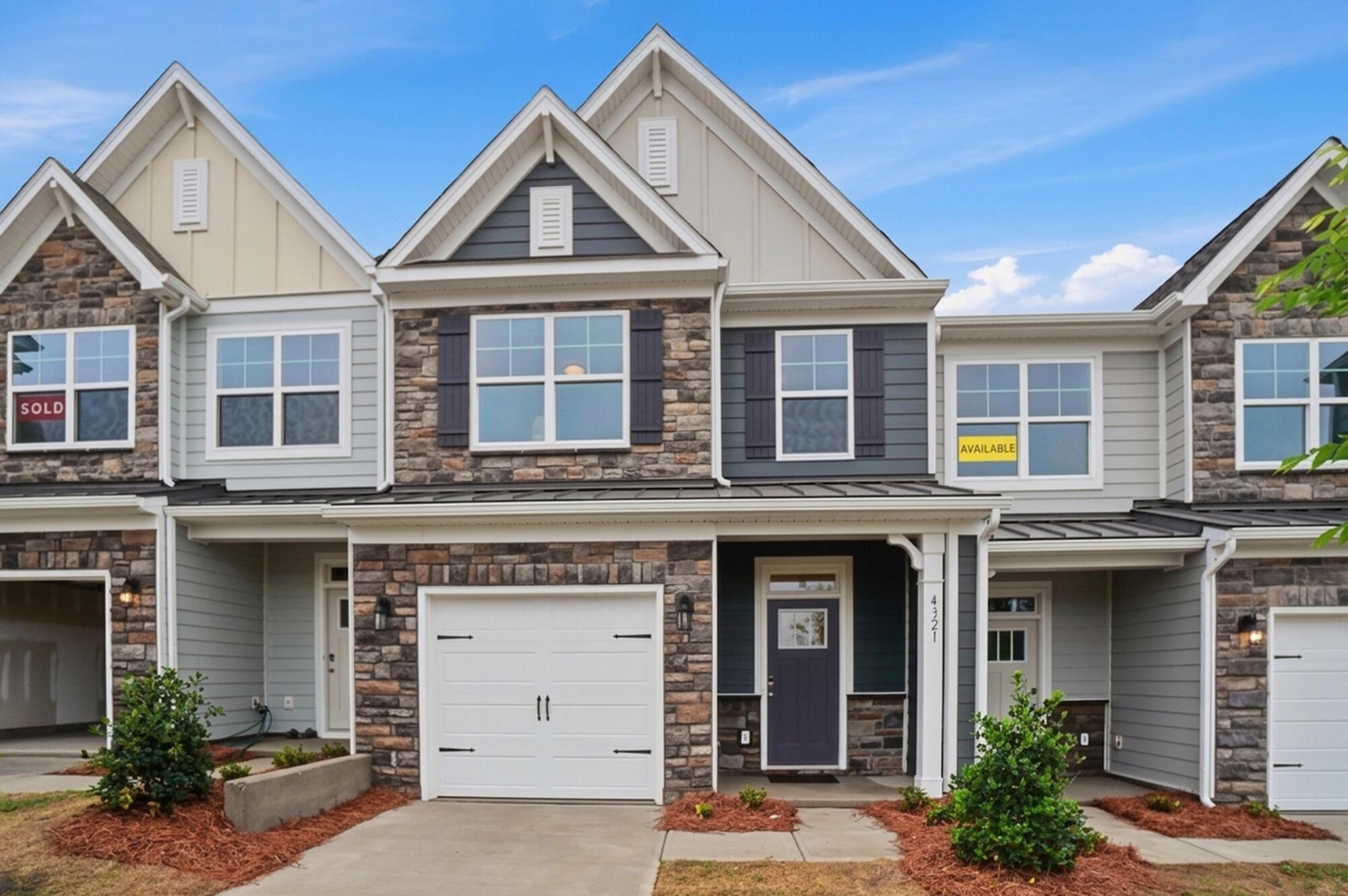 4321 Black Court