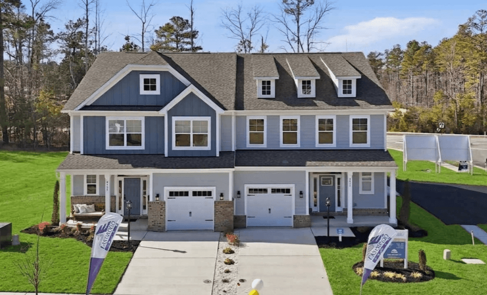 casa en The Cottages at Millwood por Eastwood Homes
