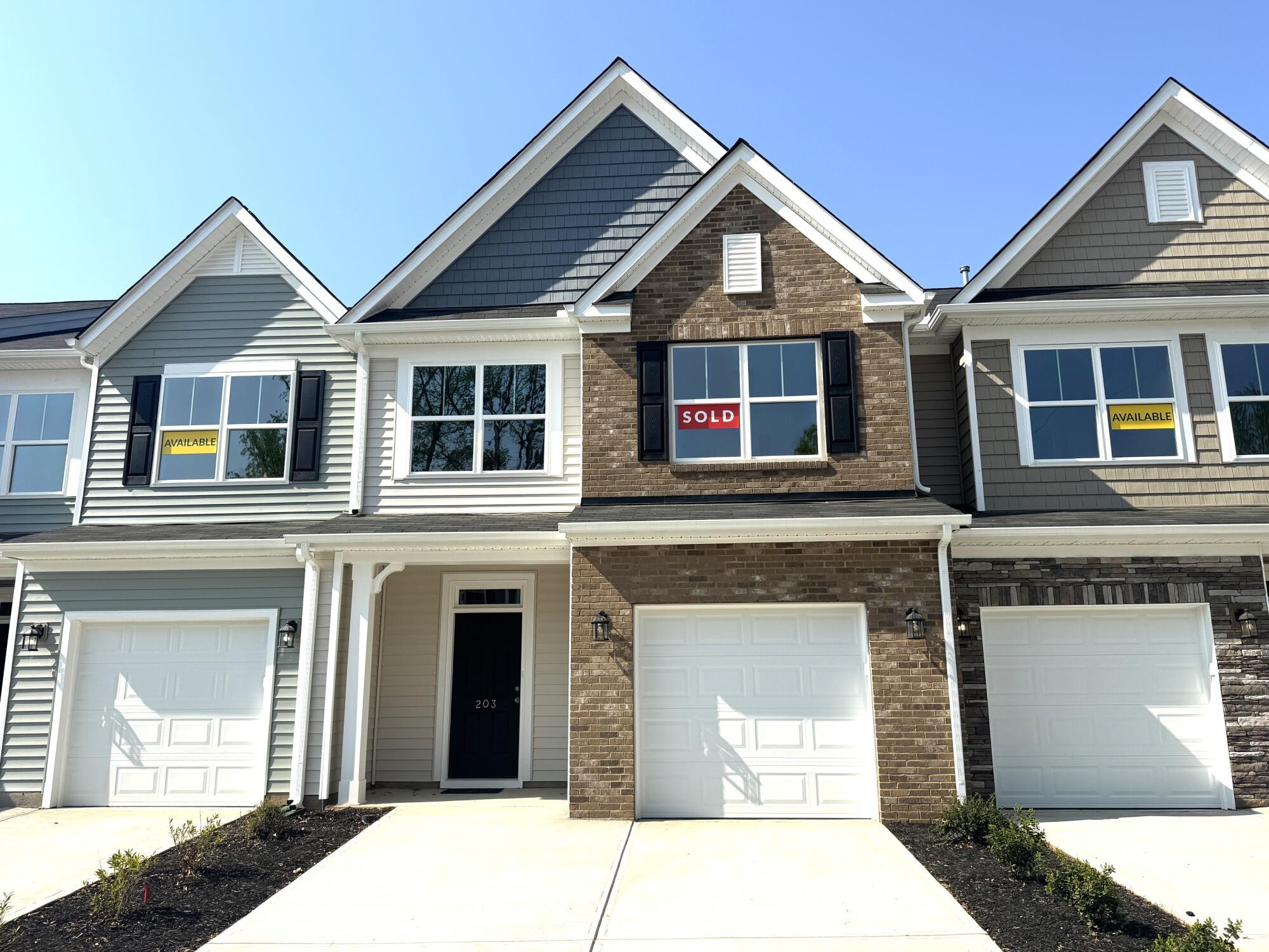 203 Spartina Court