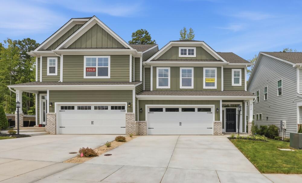 casa en The Cottages at Millwood por Eastwood Homes