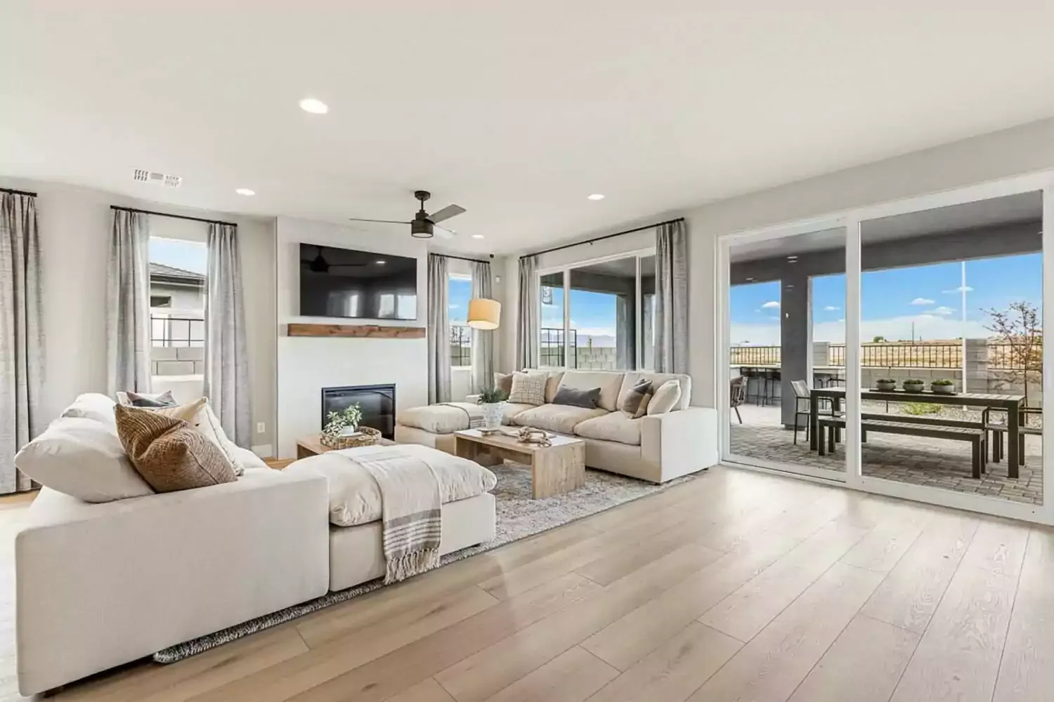 casa en Skyview por Ecco Homes