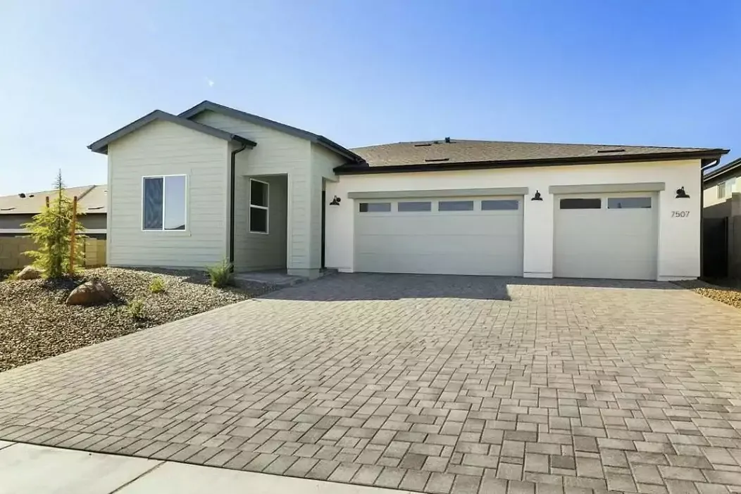 7507 E Louie Lane (Plan 1846)