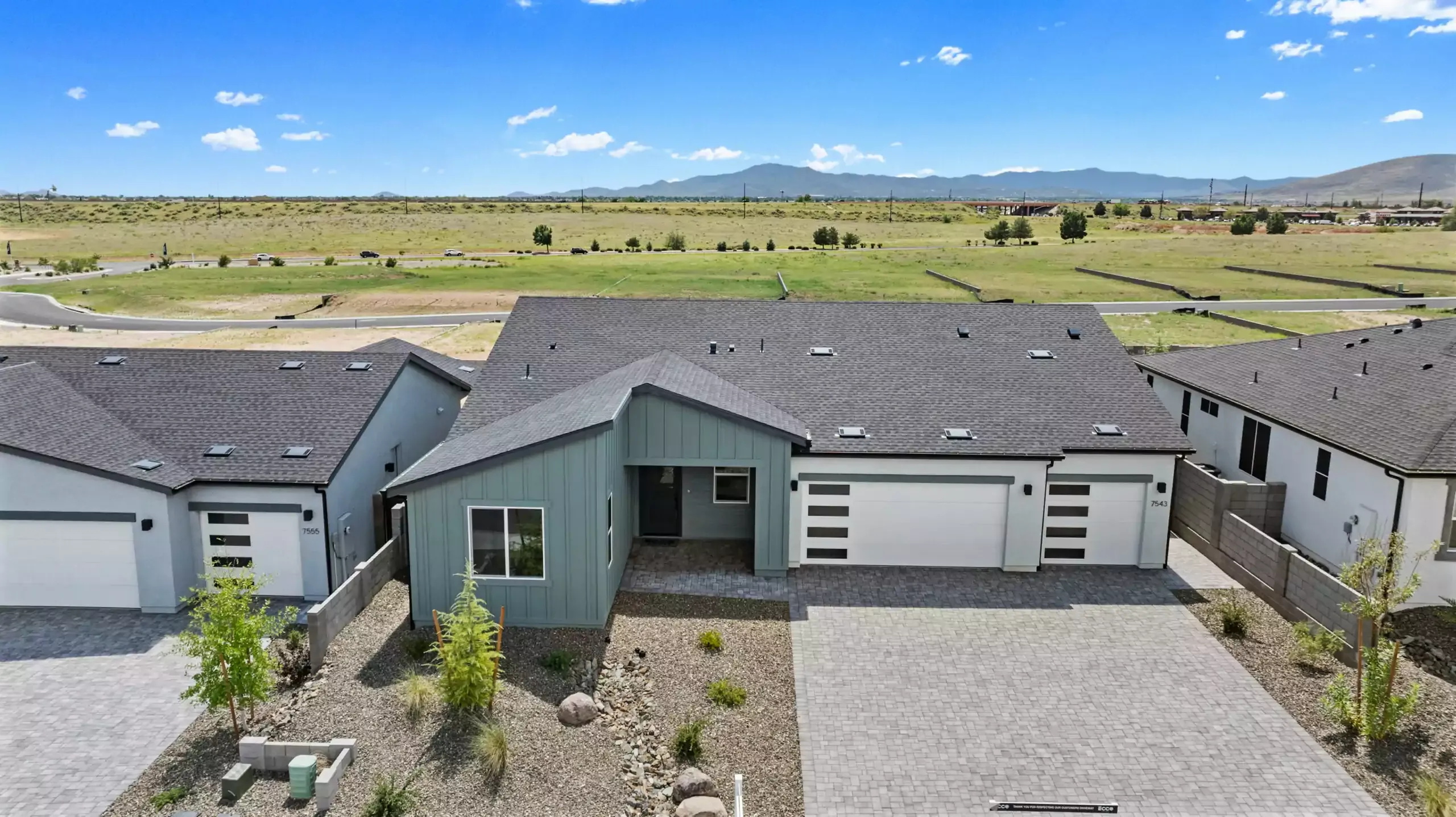 7543 E Louie Lane (Plan 2002)