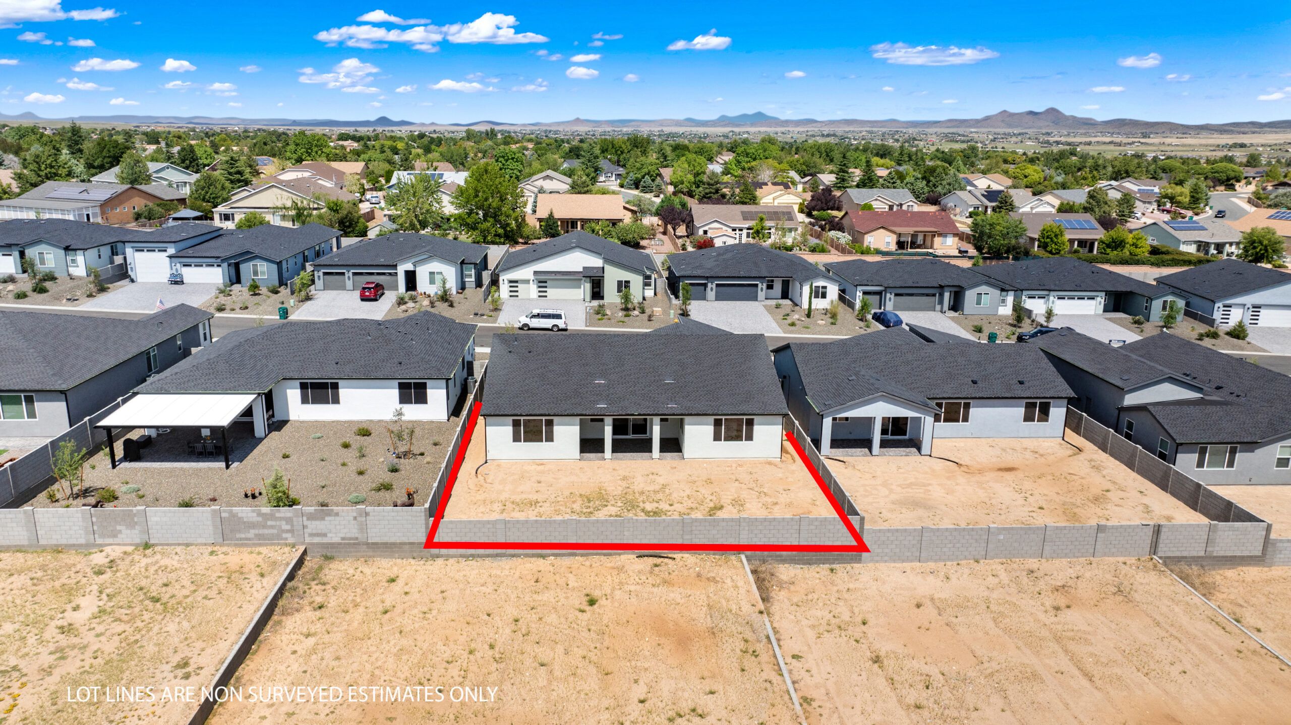 7543 E Louie Ln (Plan 2002)