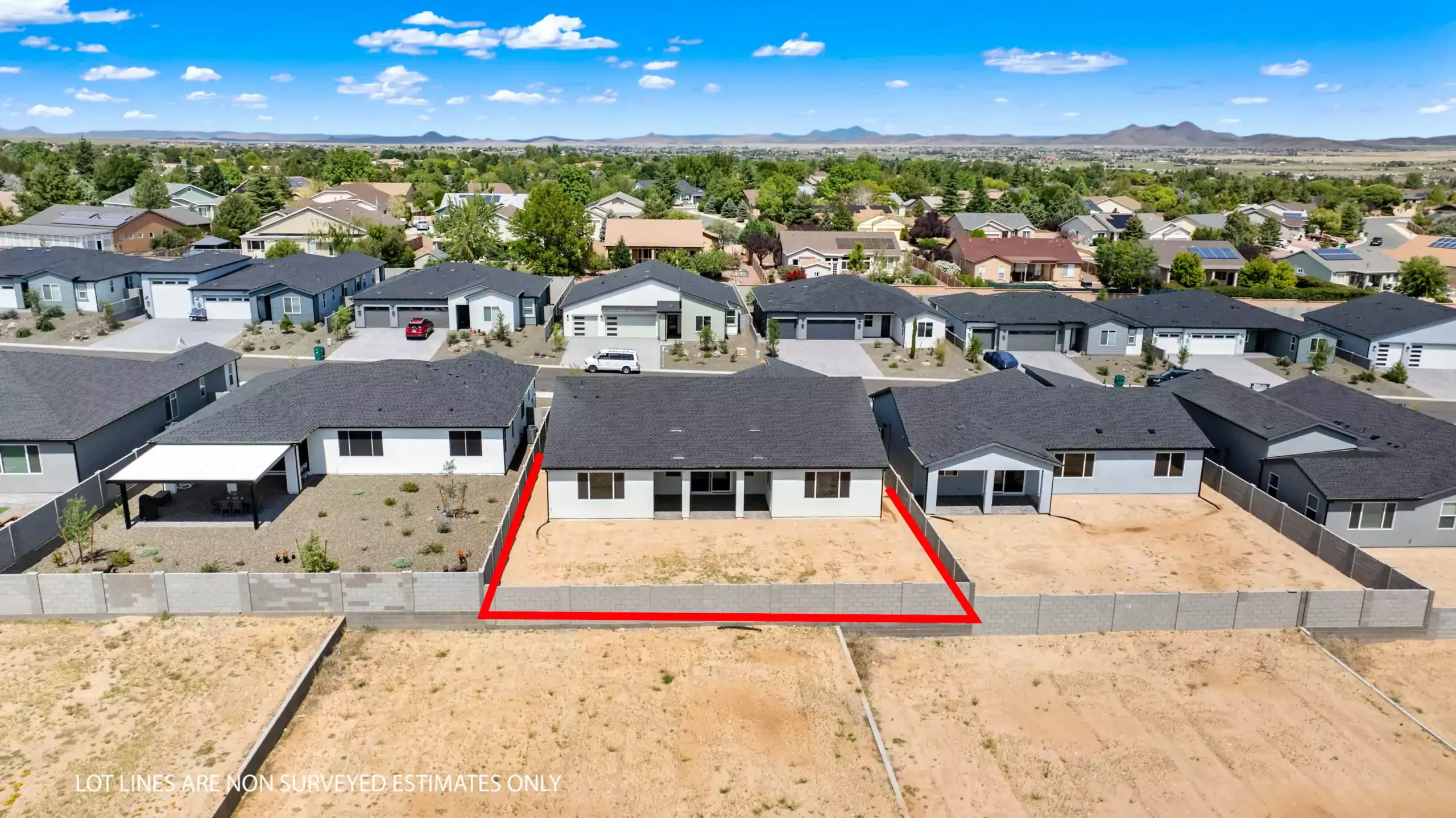 7543 E Louie Ln (Plan 2002)