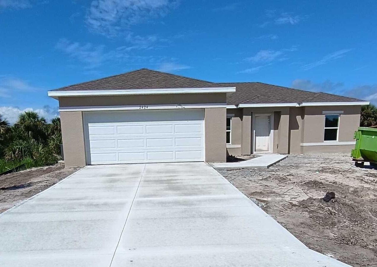 Veneto - Palm Bay: Palm Bay, Florida - EcoSun Homes