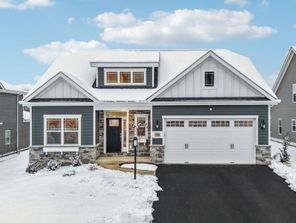 1050 Lakeside Drive (Gilfillan)