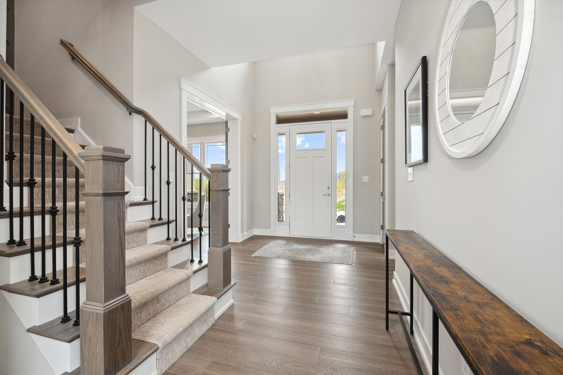 2-Story Foyer