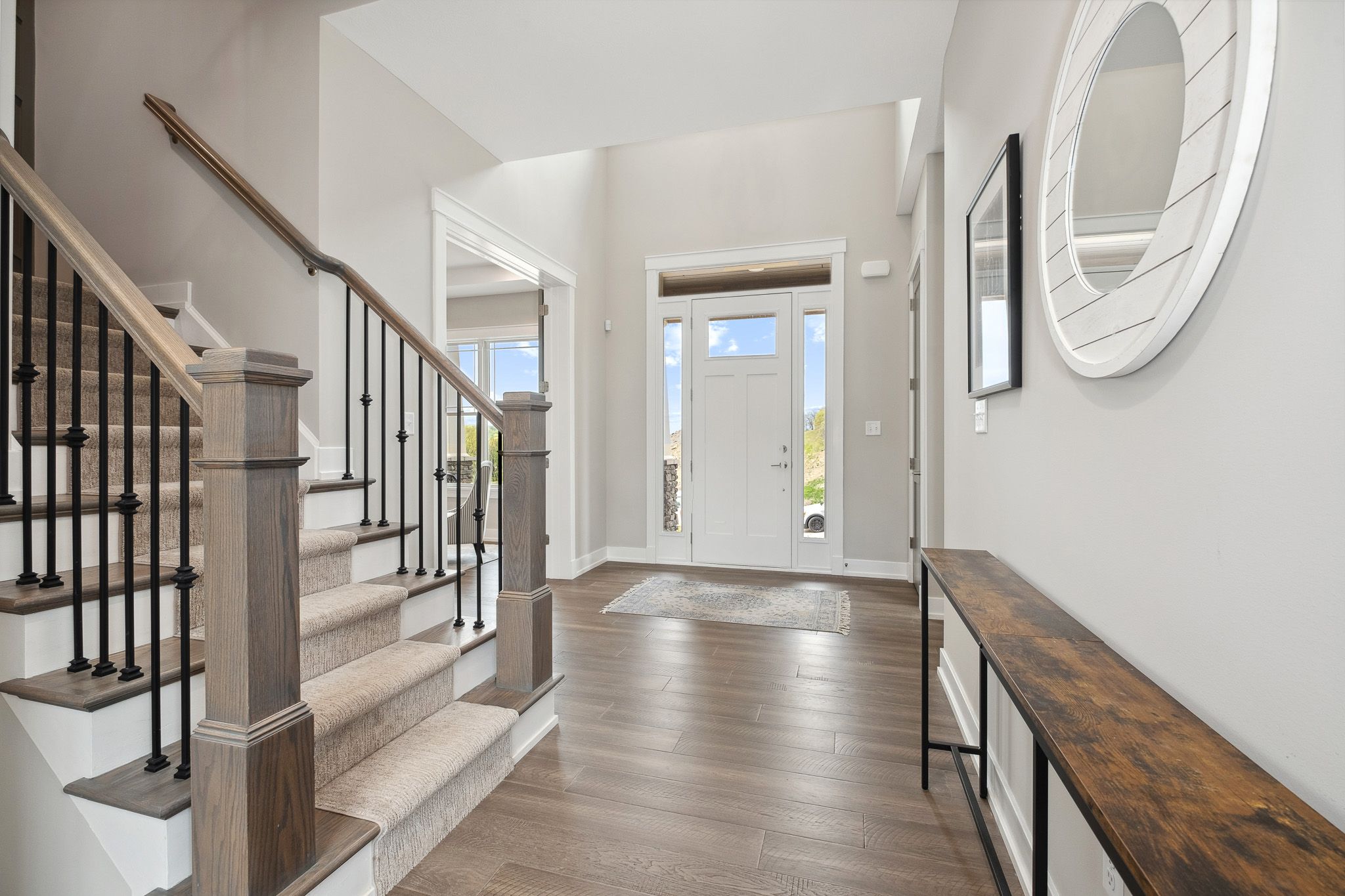 2-Story Foyer