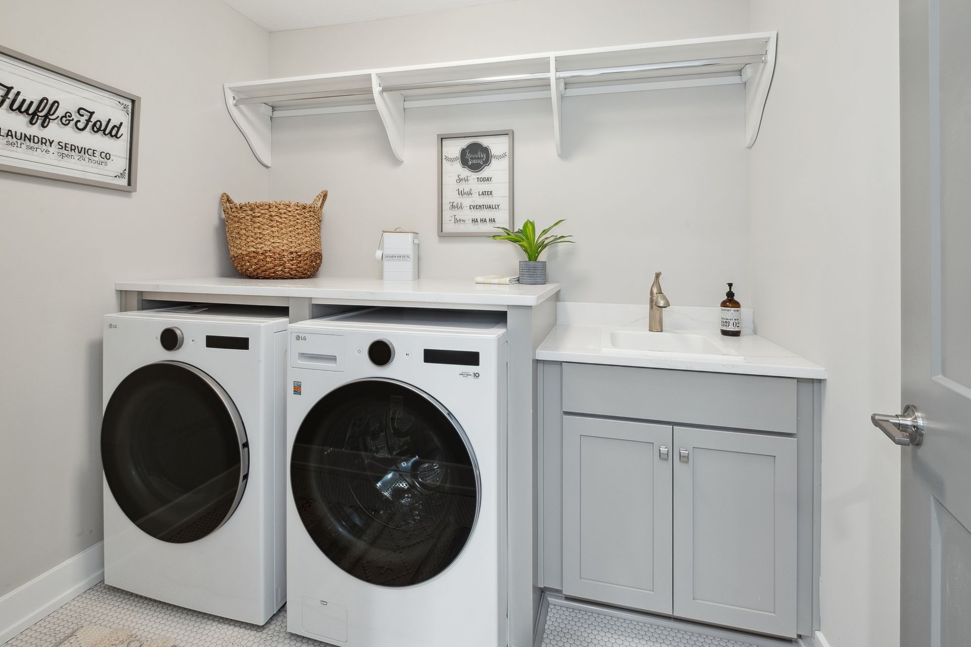 2nd Floor Laundry