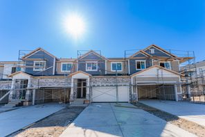 607 W Salvia Dr (Type B Inner Townhome)
