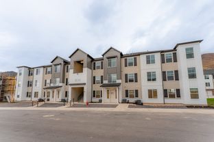 Condo B Front Second Level - Harmony Ridge: Mapleton, Utah - EDGEhomes