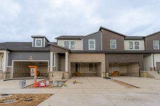 Type B Inner Townhome - Harmony Ridge: Mapleton, Utah - EDGEhomes