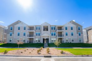 Lot ee303 13713 S Hanley Ln EE303 (Condo A Third Level)