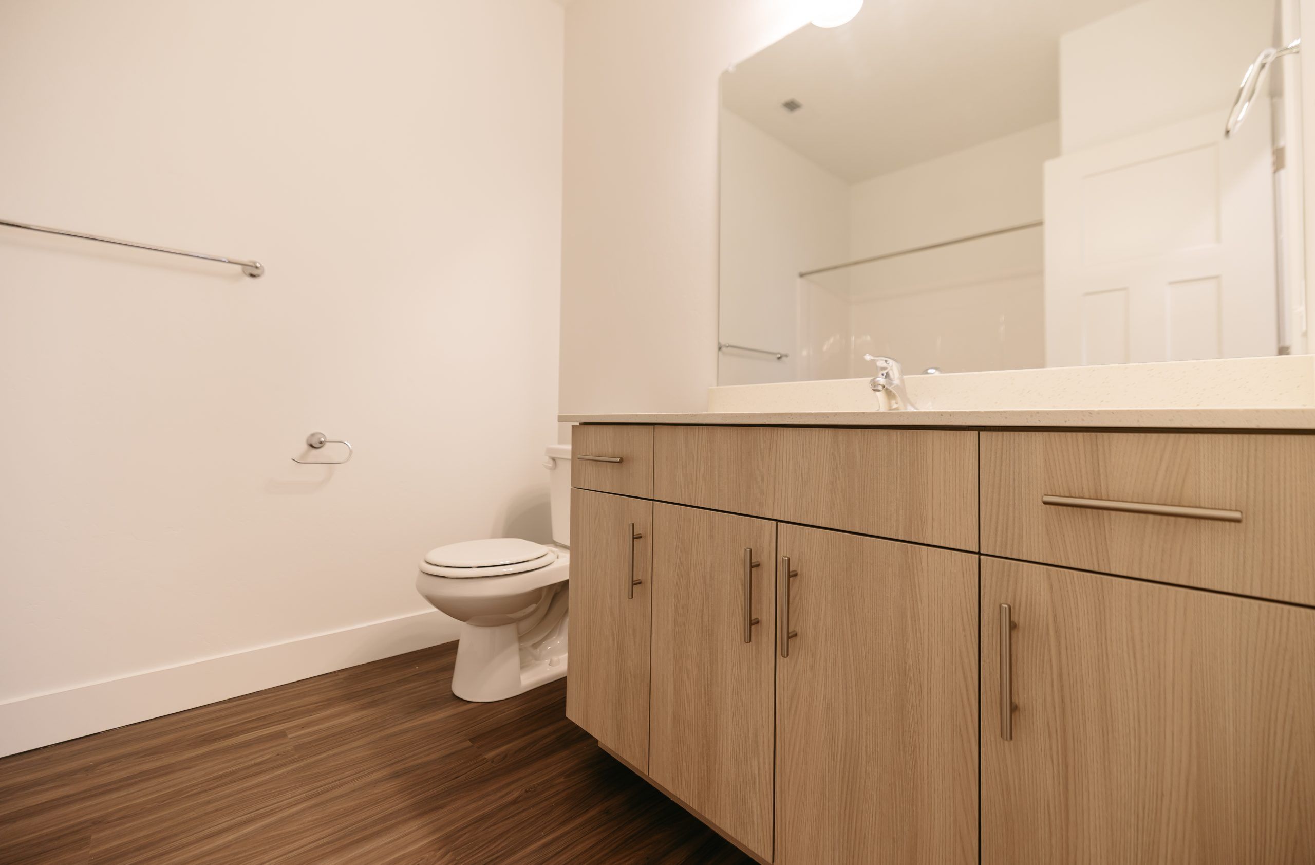 Lot# l202, 842 N Coulsen Dr L202 (Condo A Second Level)