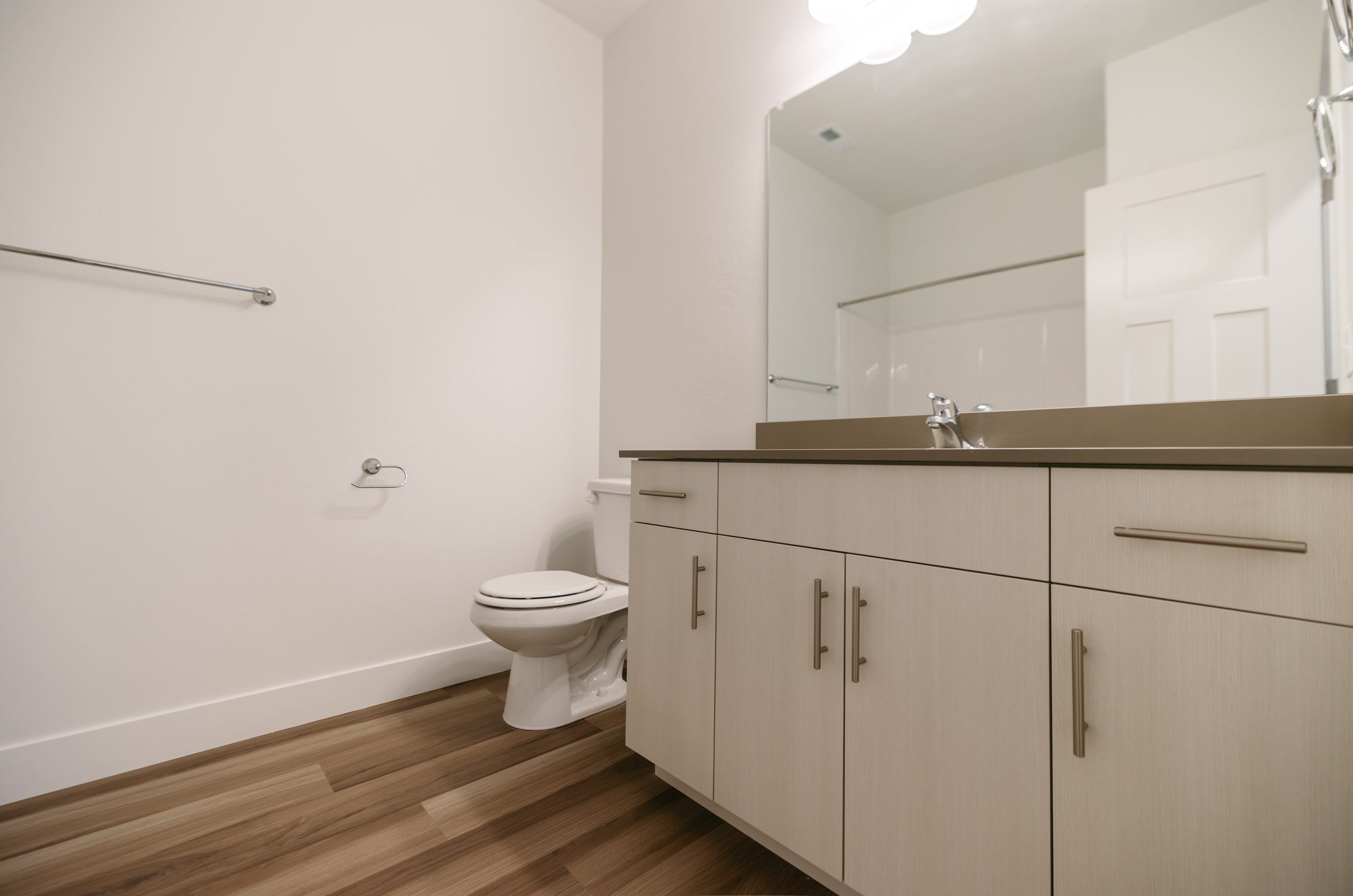 Lot# l203, 842 N Coulsen Dr L203 (Condo A Second Level)