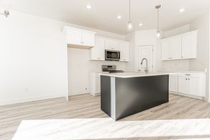 Lot 2388 593 W Sungleam Ln (Type B Inner Townhome)