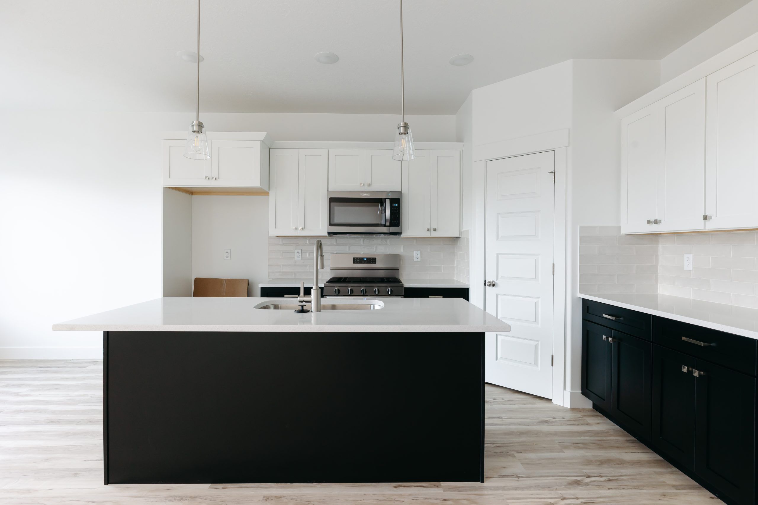 Lot# 2389, 597 W Sungleam Ln (Type B Inner Townhome)