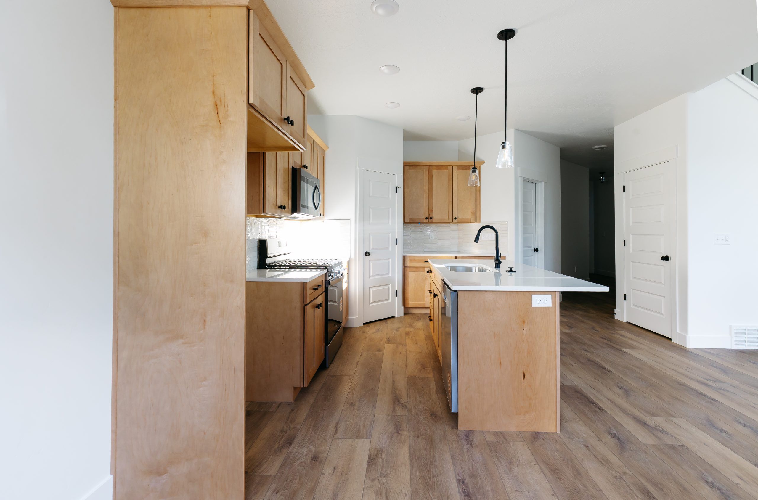 Lot# 2360, 2949 N Red Velvet Ln (Type B Inner Townhome)