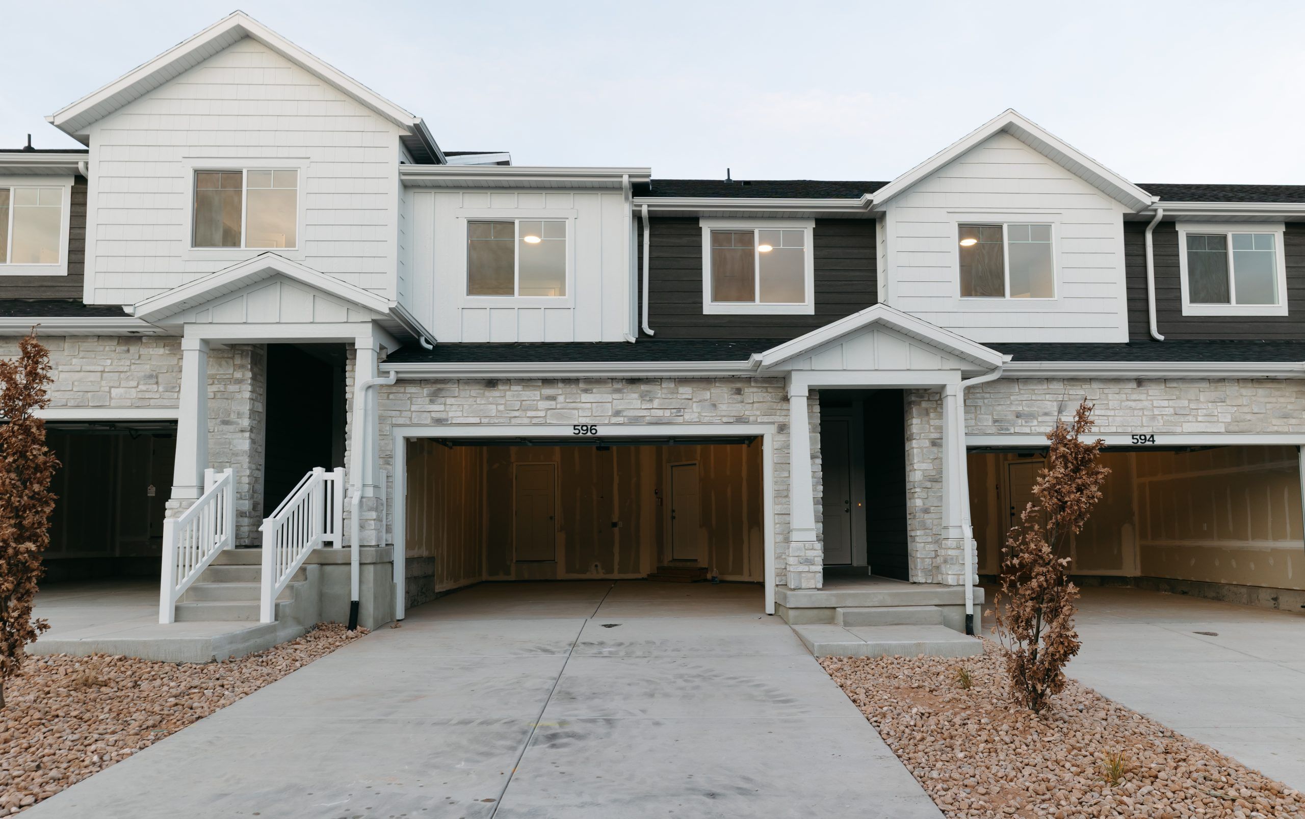 Lot# 2376, 596 W Sungleam Ln (Type B Inner Townhome)