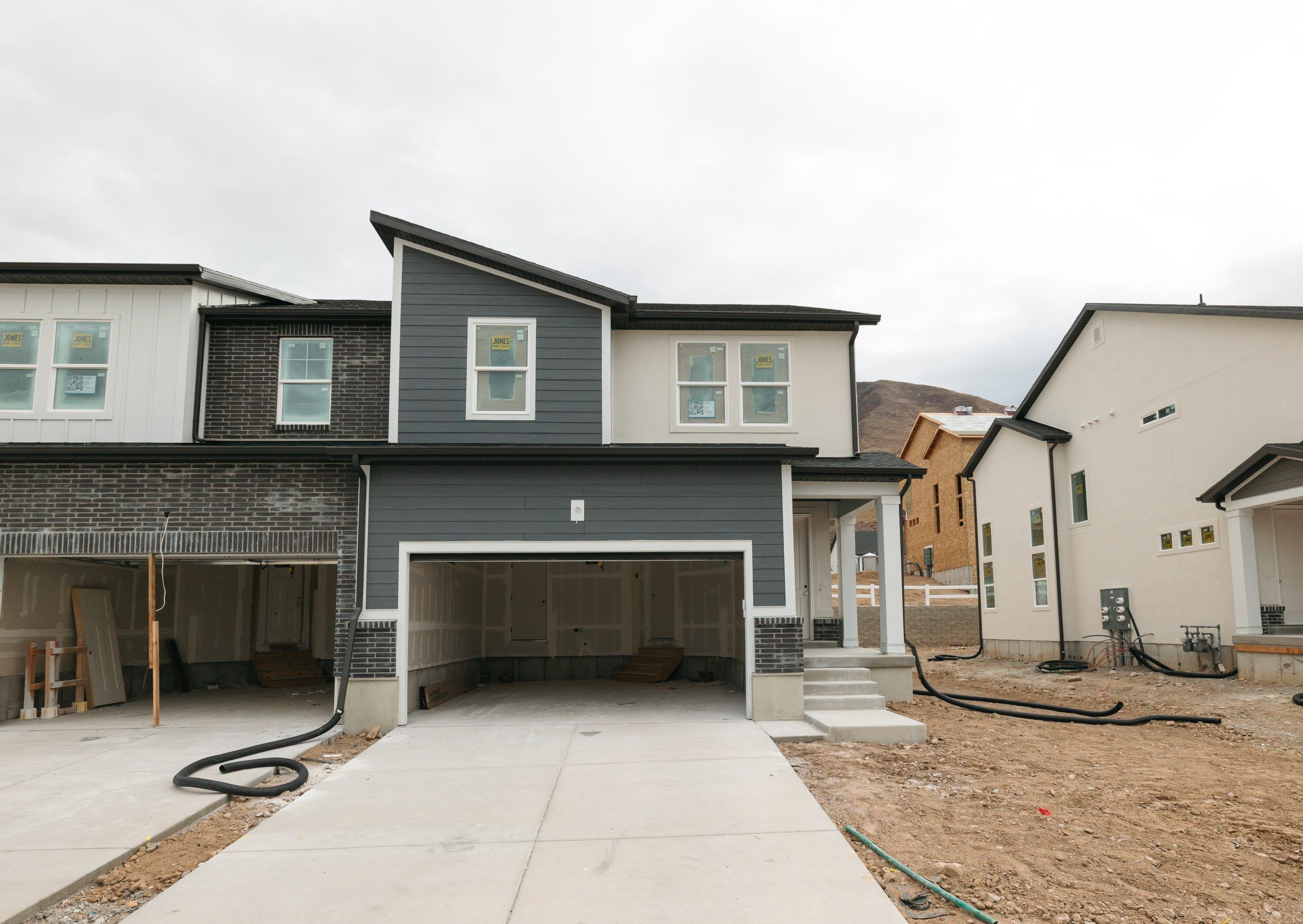Lot# 410, 4763 S Olive Ave (Type B Outer Townhome)