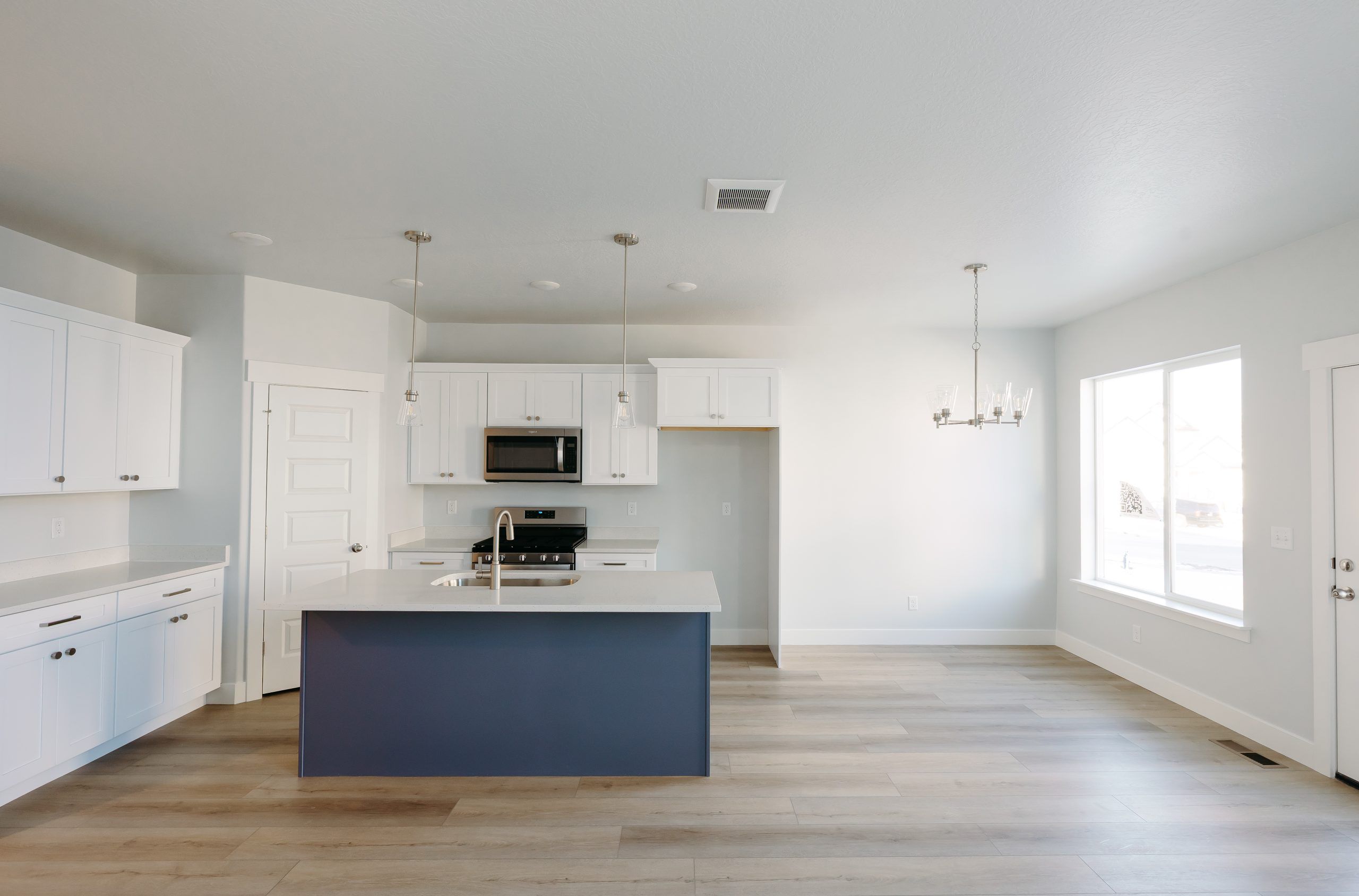 Type B Inner Townhome - Wildflower 2.0: Saratoga Springs, Utah - EDGEhomes