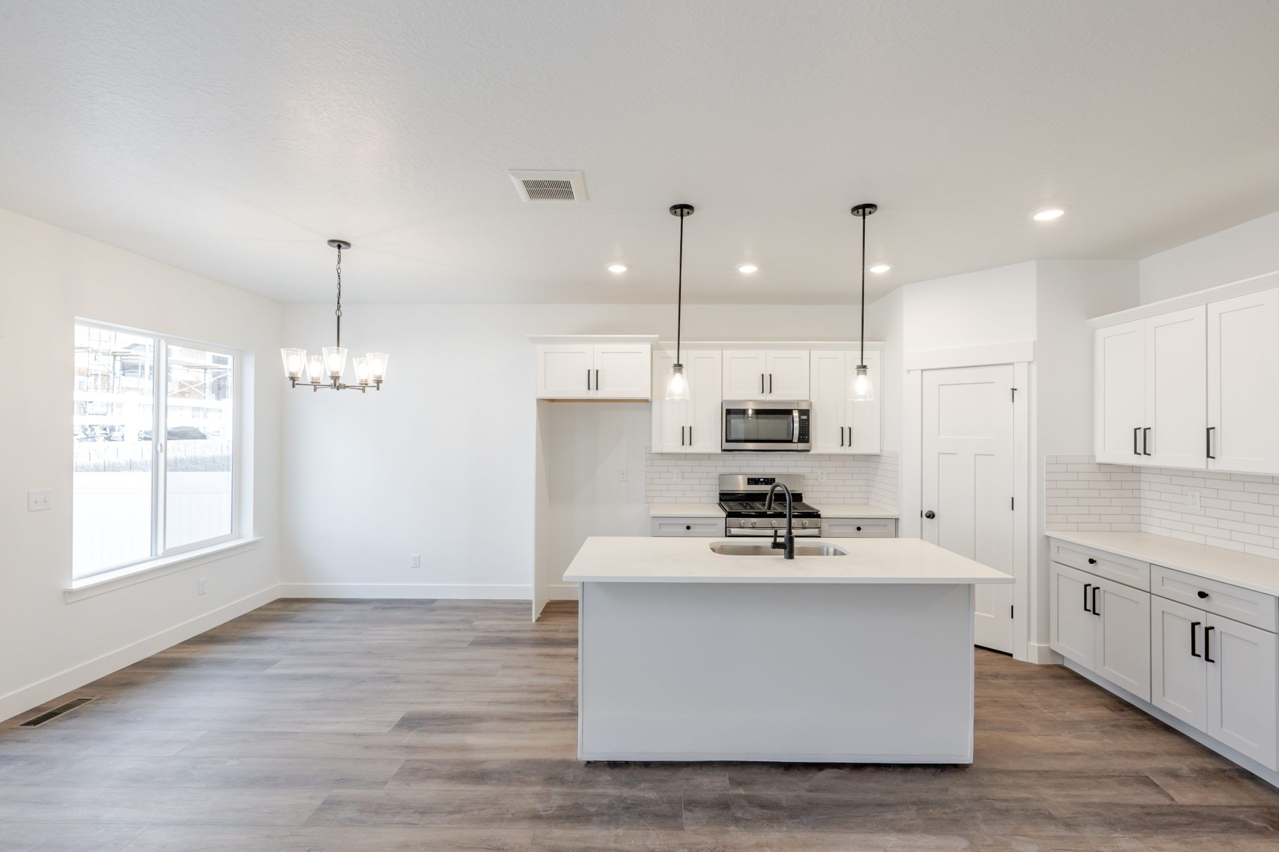 Type B Inner Townhome - Harmony Ridge: Lehi, Utah - EDGEhomes