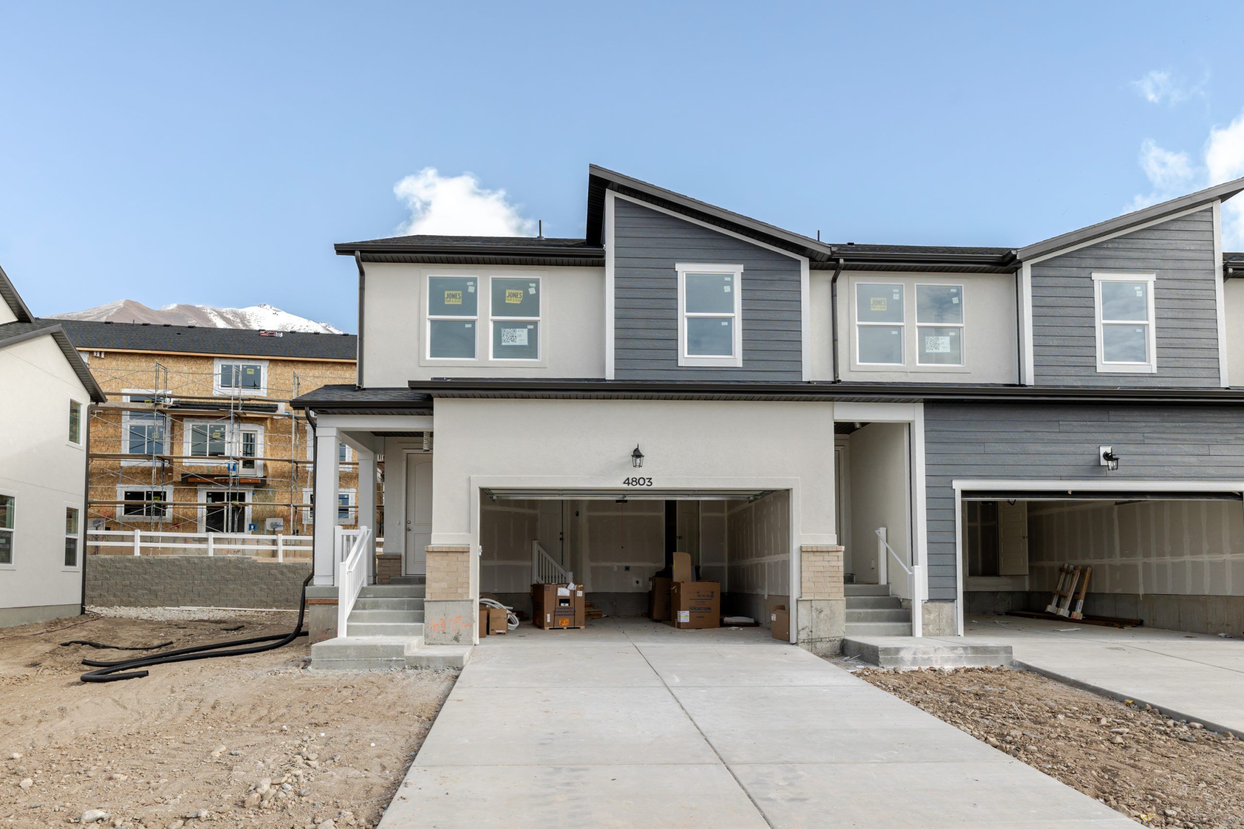 Type B Outer Townhome - Harmony Ridge: Lehi, Utah - EDGEhomes