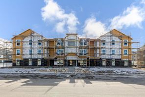 Lot p101 675 W 4500 South P101 (Condo A First Level)